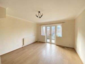 Living Room- click for photo gallery